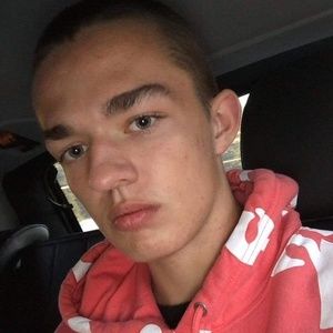 Meet your Posher, Johnathan